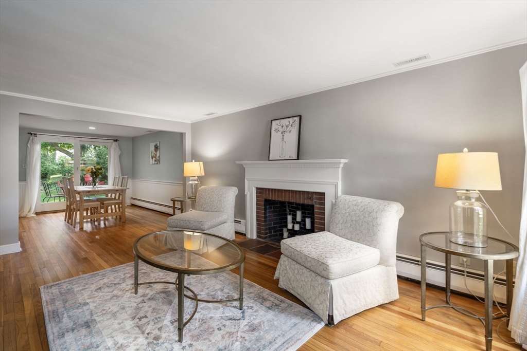 6 Walnut Avenue