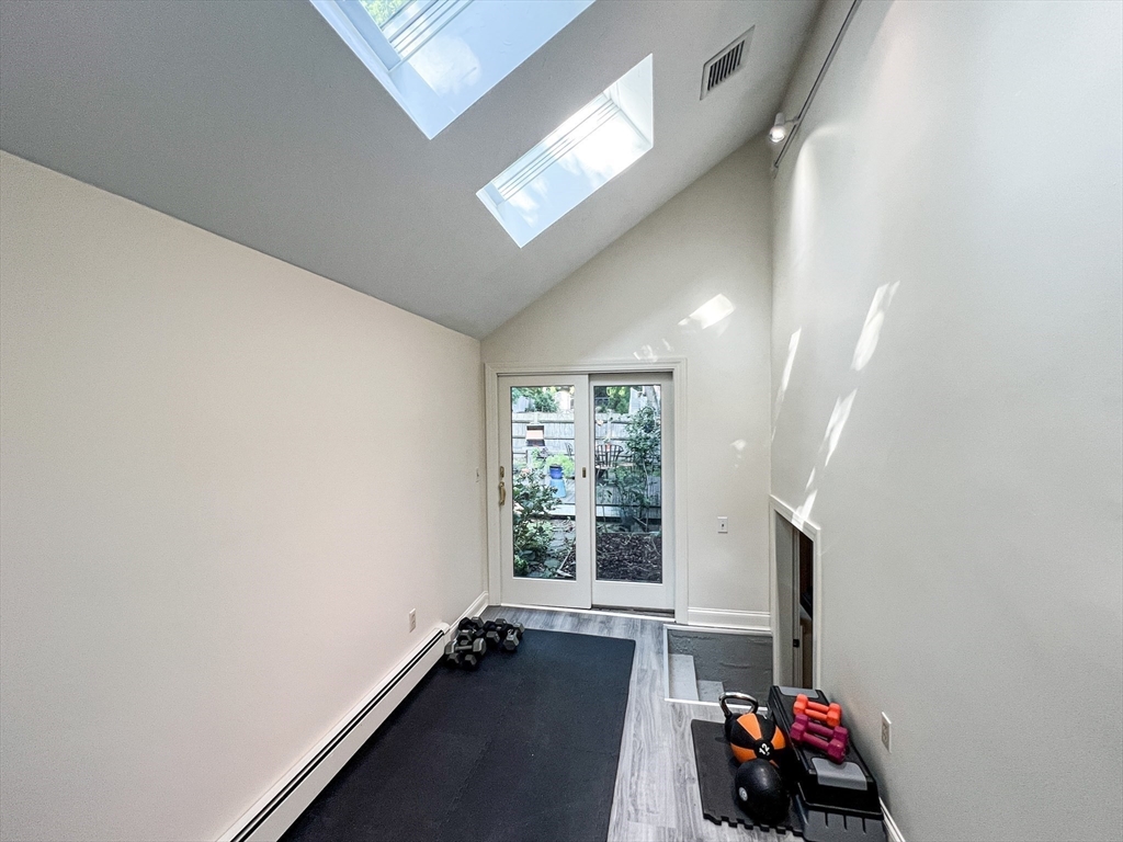6 Walnut Avenue