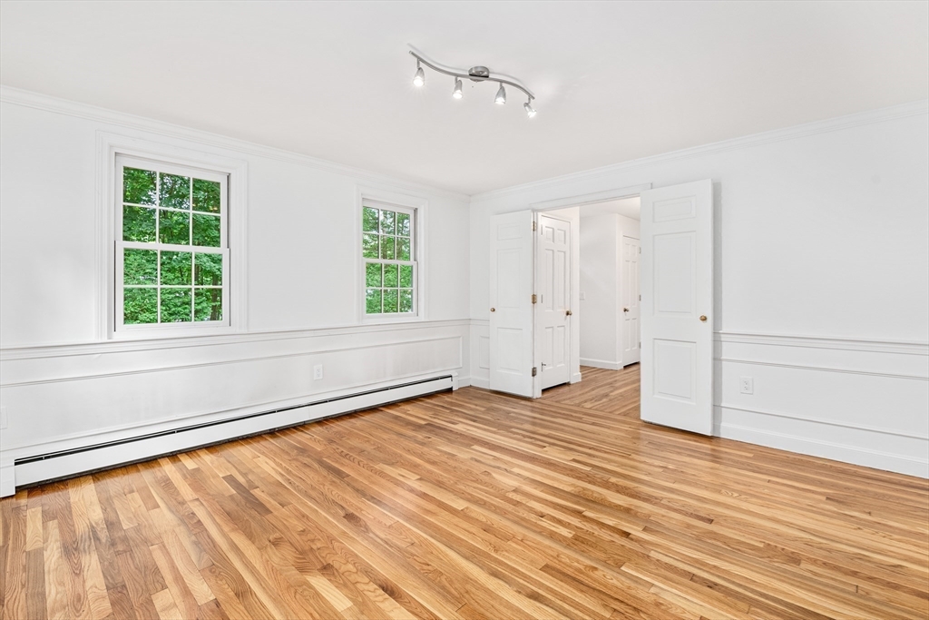 2 Surrey Lane