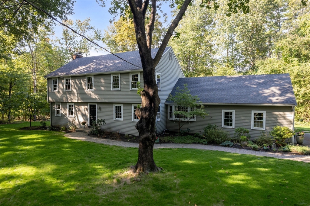 2 Surrey Lane