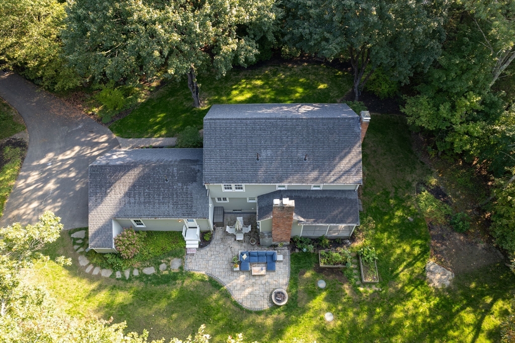 2 Surrey Lane