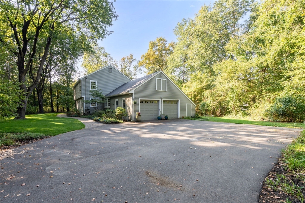 2 Surrey Lane