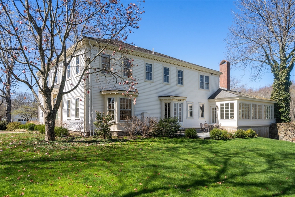 8 Washington Street