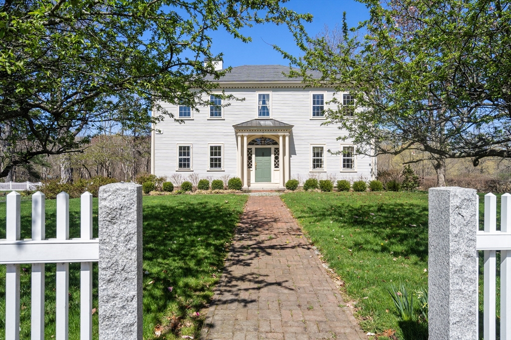 8 Washington Street