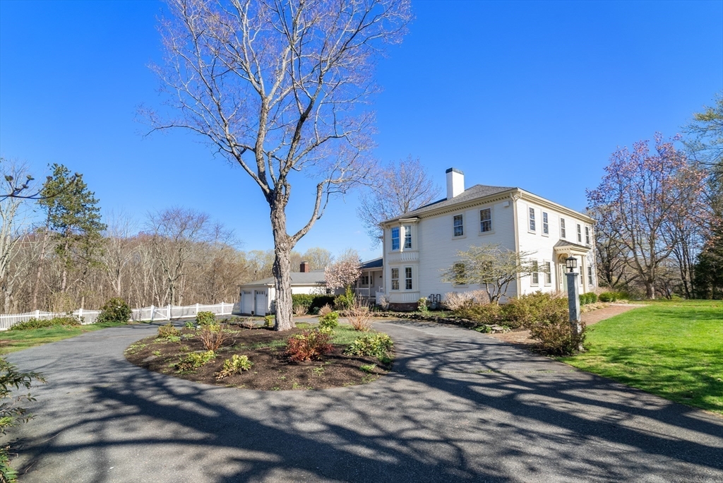 8 Washington Street