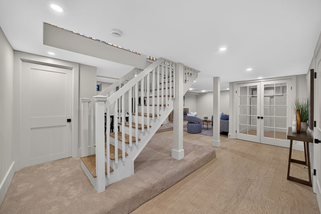 21 Brewster Street