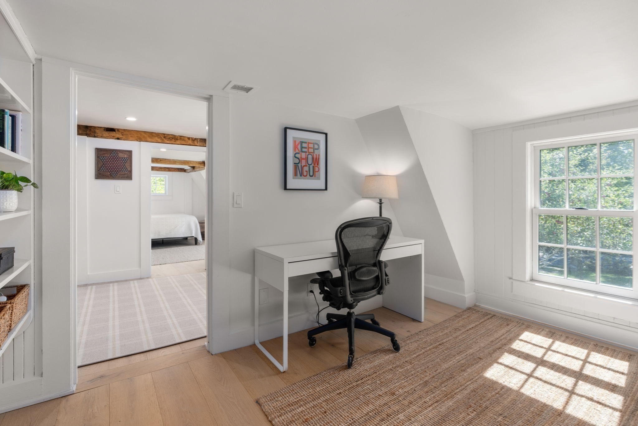 6 Curve Street