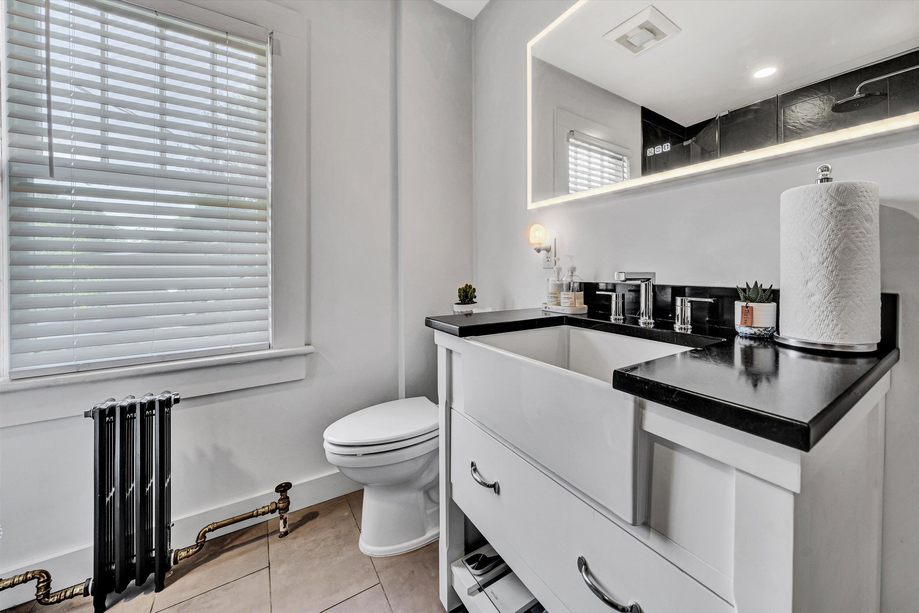 2615 Wycliffe AVE SW