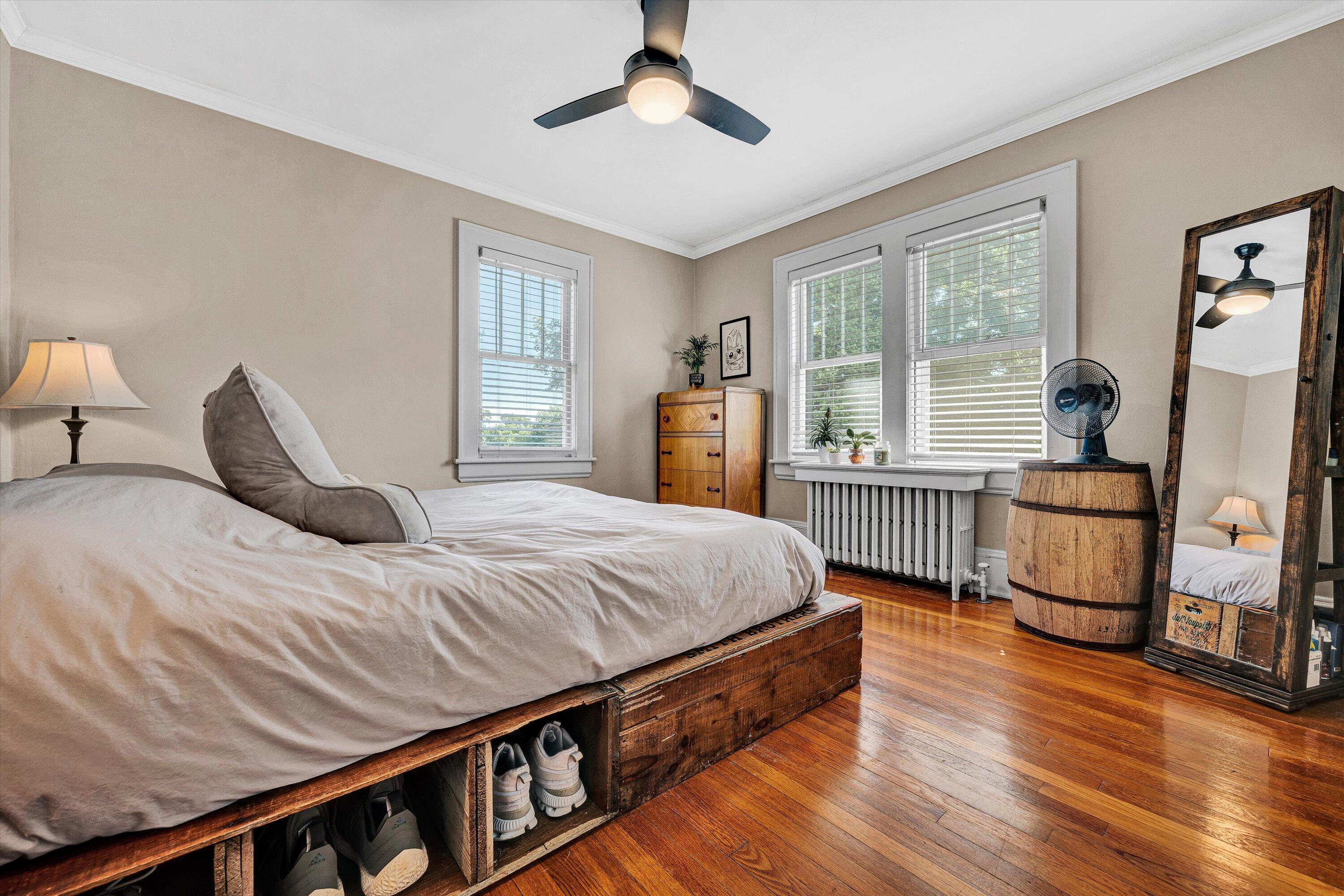 2615 Wycliffe AVE SW