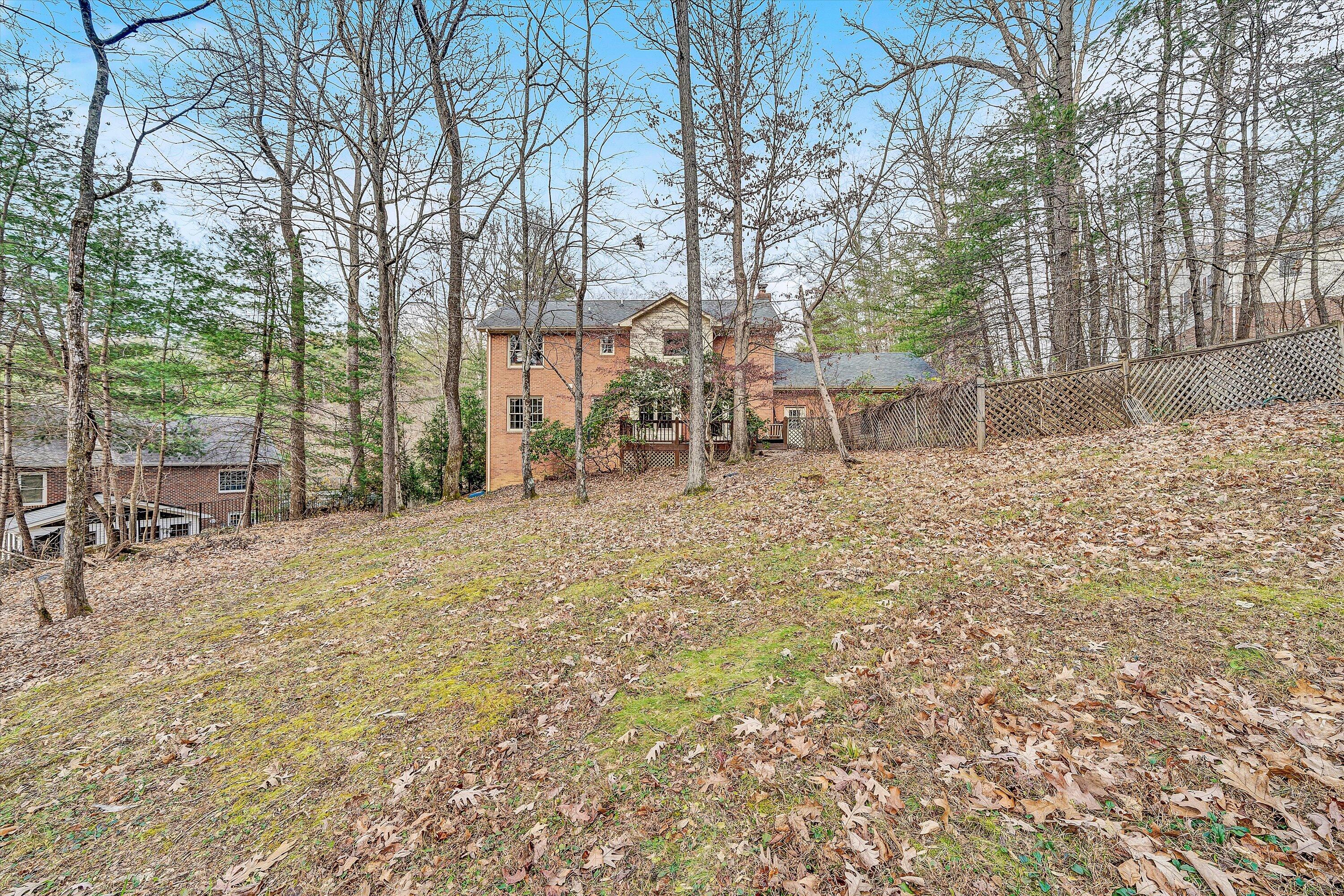 5504 South Roselawn RD