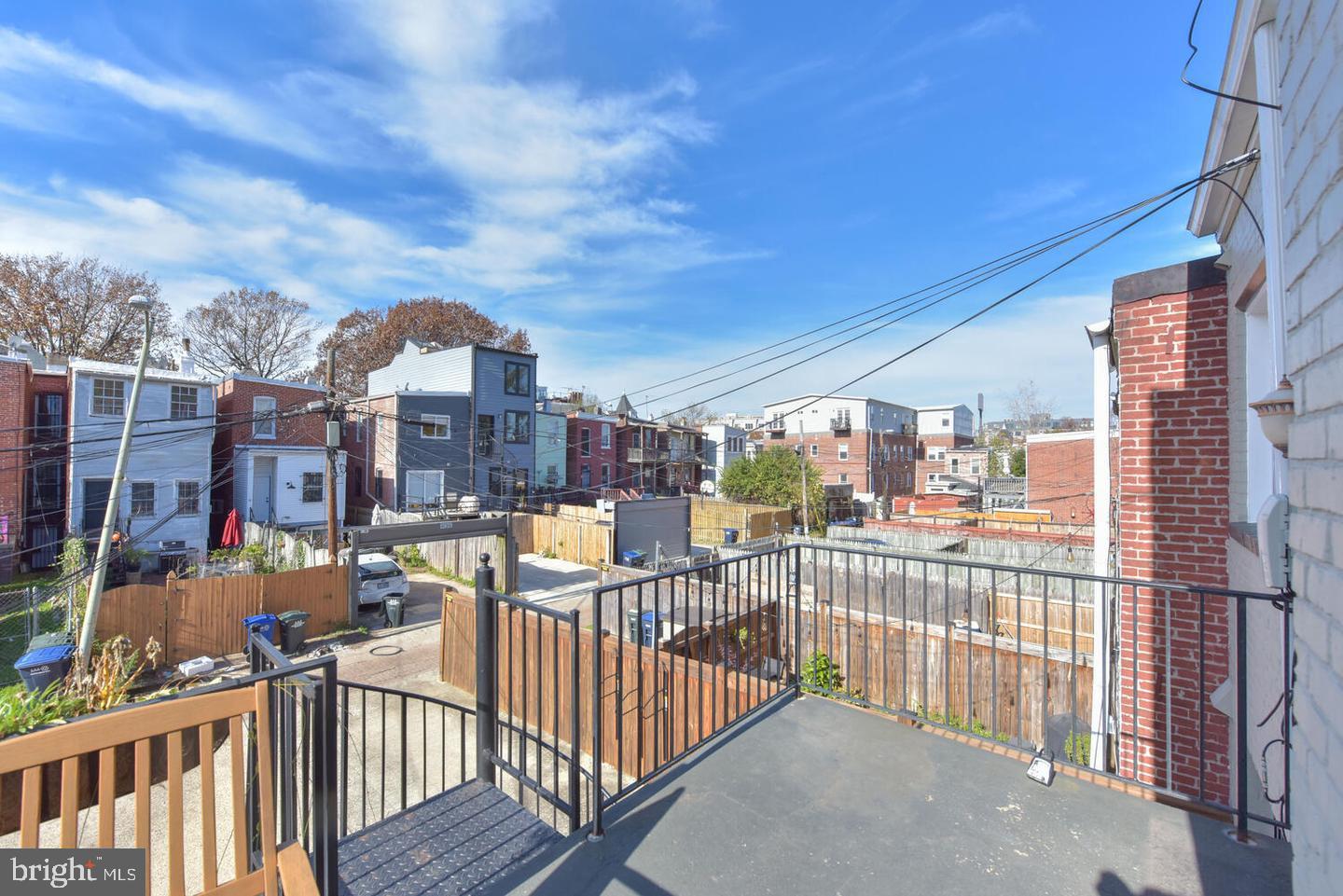 612 14TH PL NE #3