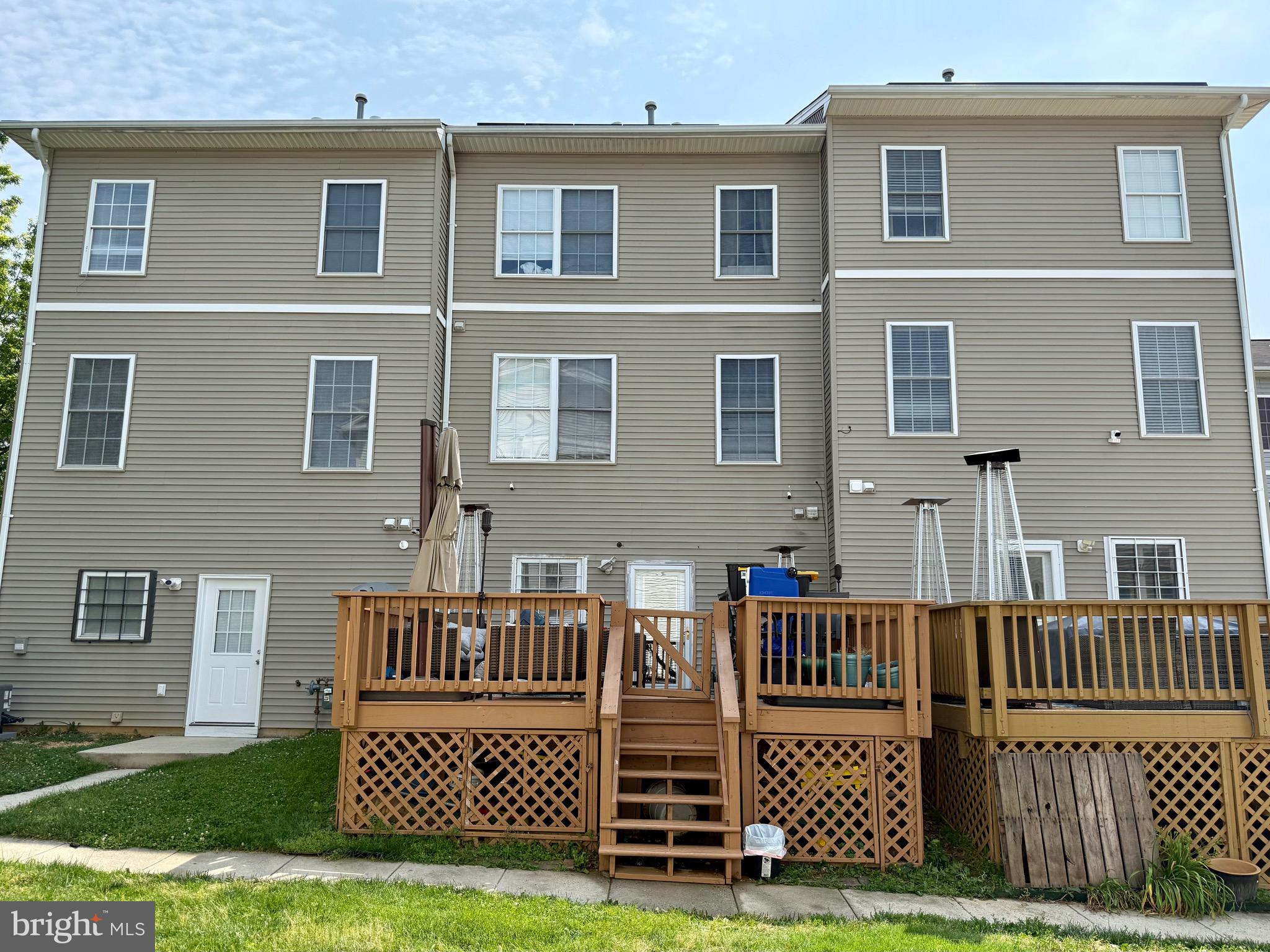 3241 Stanton Rd SE