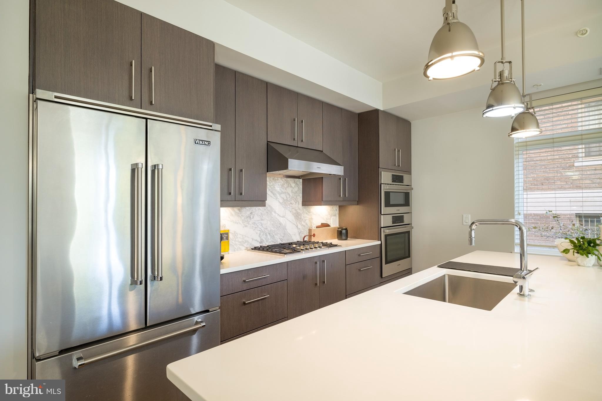 2225 CALIFORNIA ST NW #201