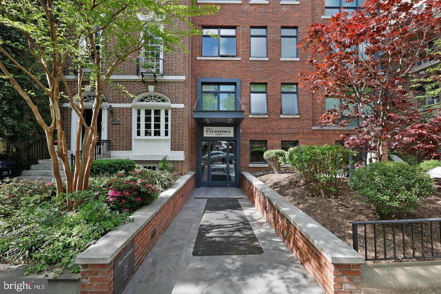 2225 CALIFORNIA ST NW #201