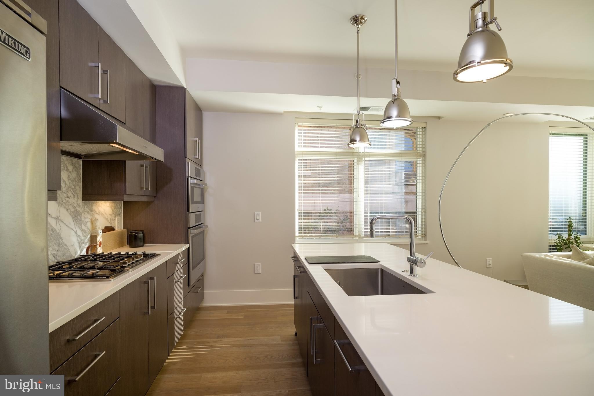 2225 CALIFORNIA ST NW #201