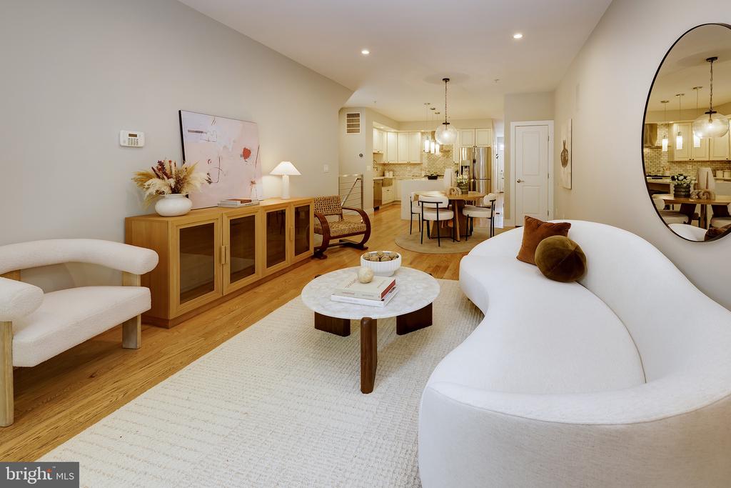 710 KENYON STREET NW Unit: 1