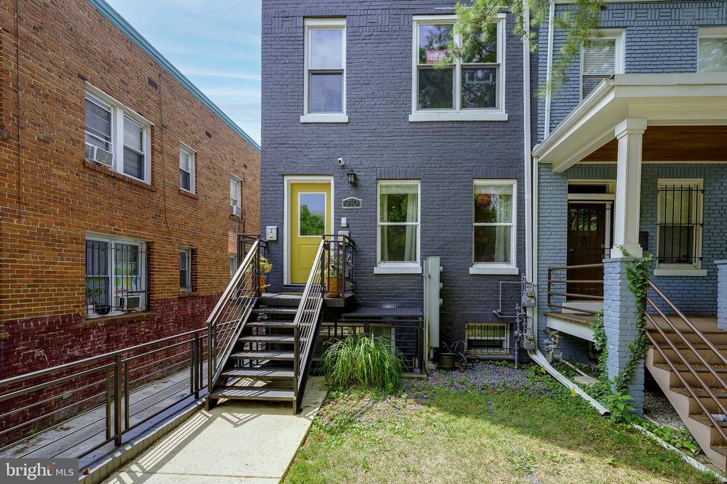 710 KENYON STREET NW Unit: 1
