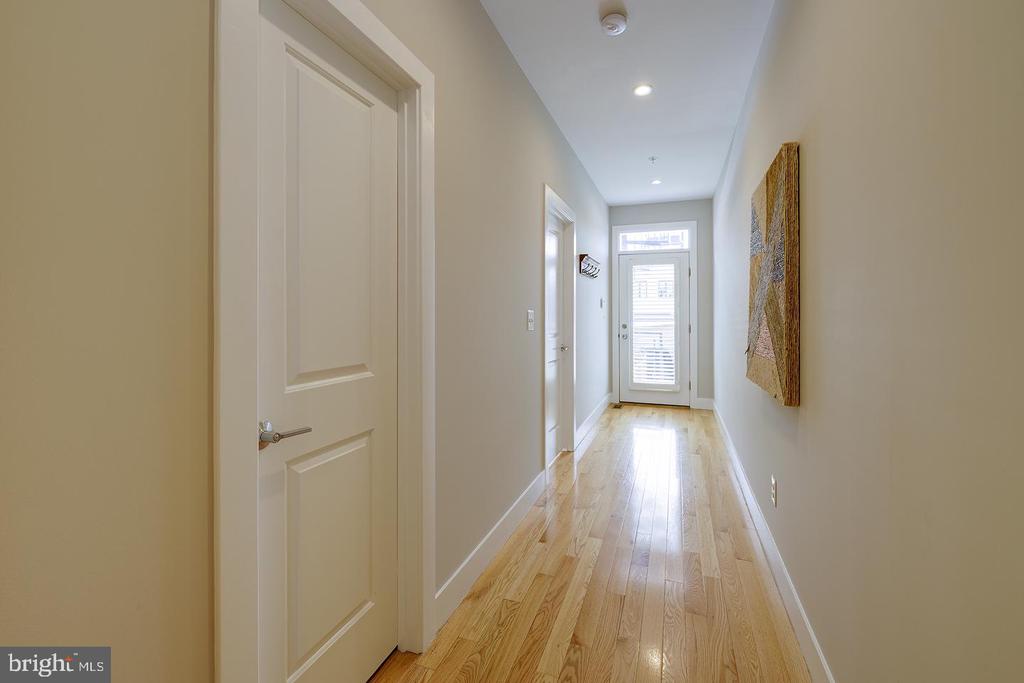 710 KENYON STREET NW Unit: 1