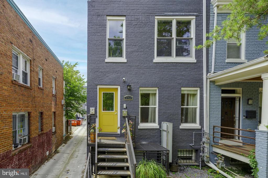 710 KENYON STREET NW Unit: 1