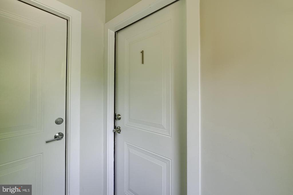 710 KENYON STREET NW Unit: 1