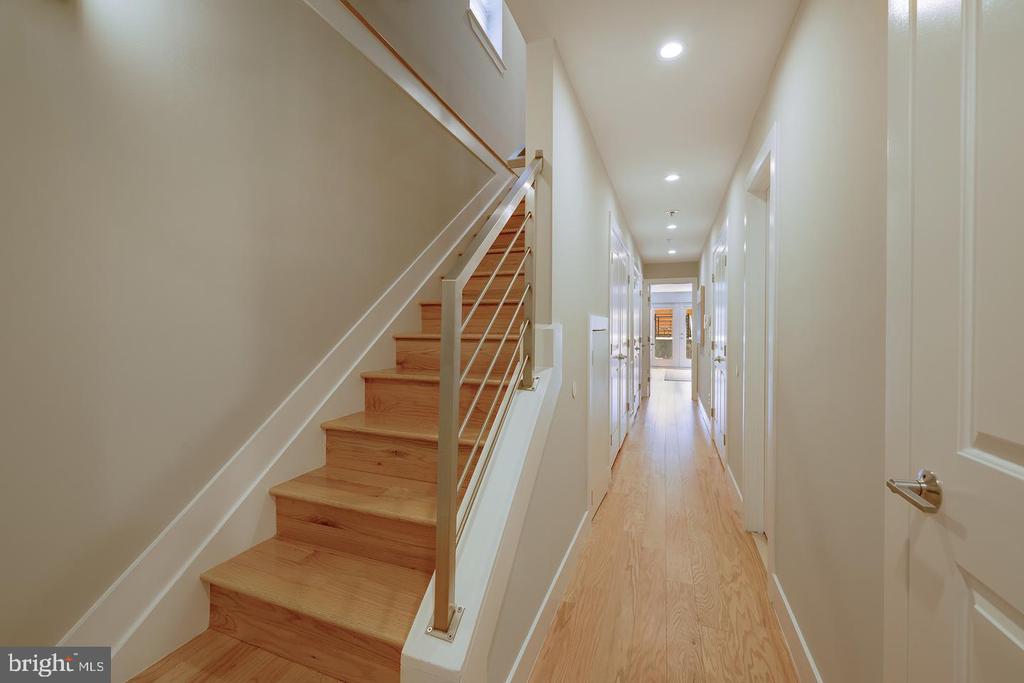 710 KENYON STREET NW Unit: 1