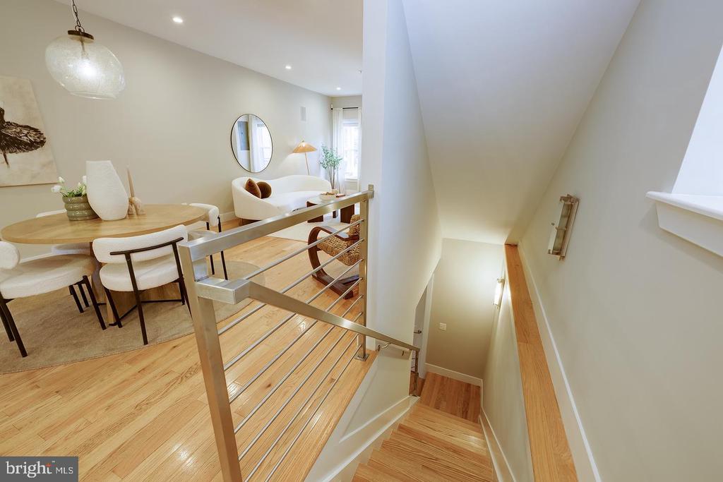 710 KENYON STREET NW Unit: 1