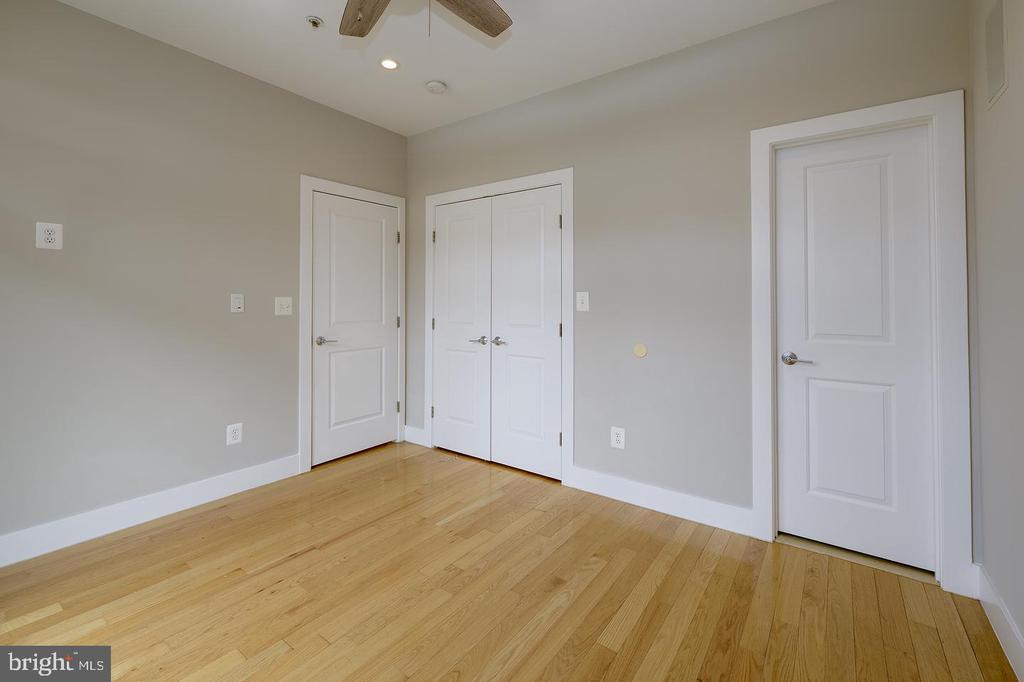710 KENYON STREET NW Unit: 1