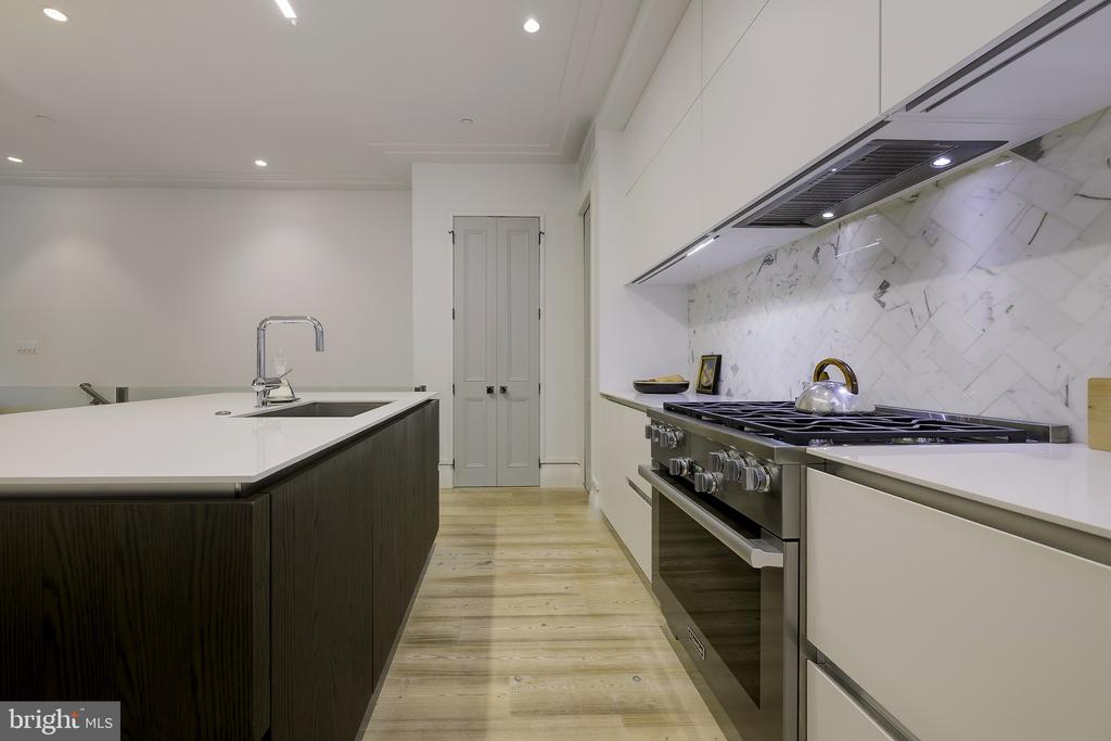 1837 WYOMING AVENUE NW Unit: A