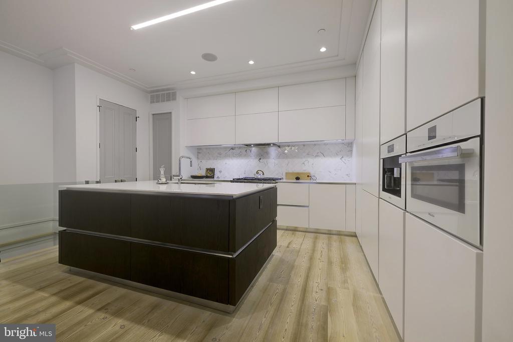 1837 WYOMING AVENUE NW Unit: A