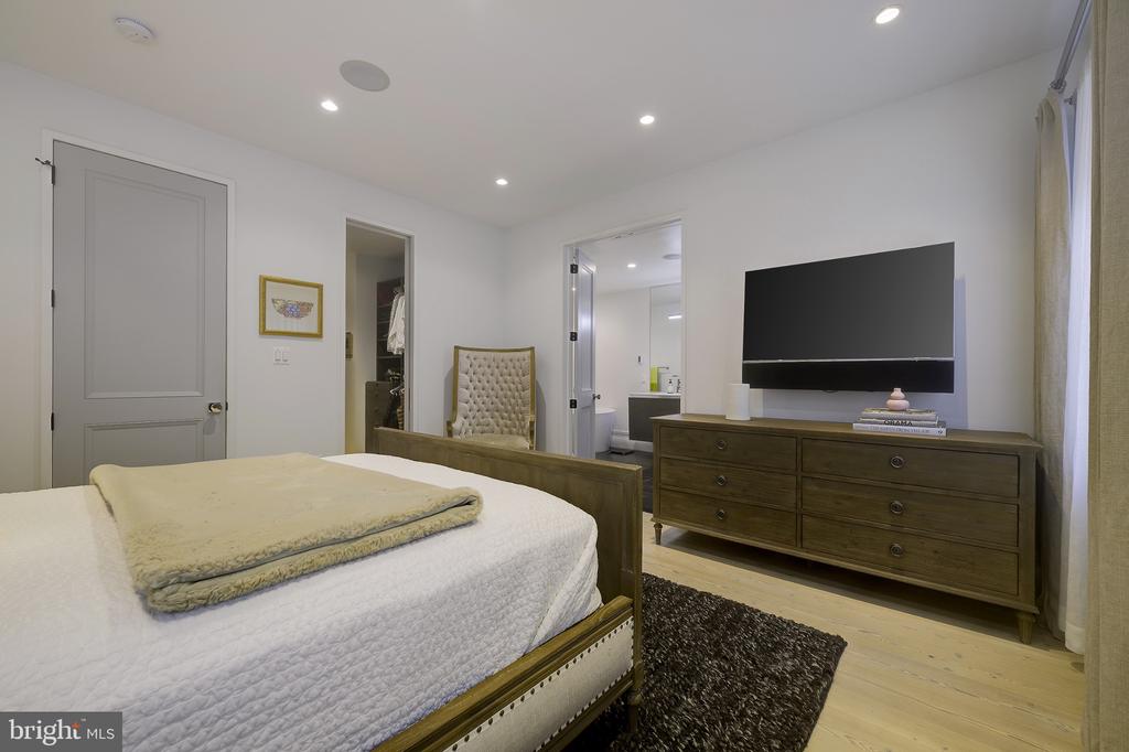 1837 WYOMING AVENUE NW Unit: A