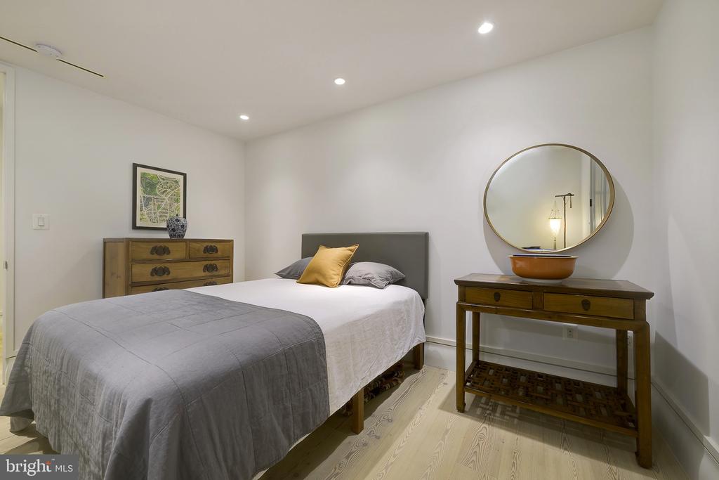 1837 WYOMING AVENUE NW Unit: A
