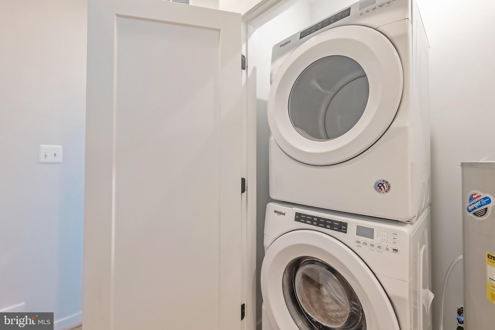 856 Thompson Cres #48