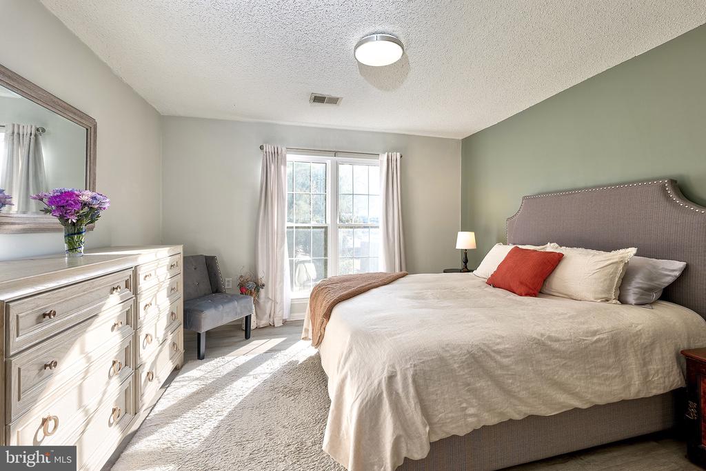 20979 Timber Ridge Ter #104