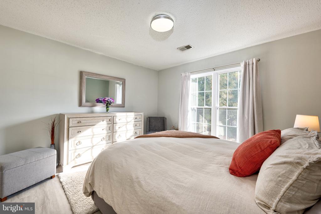 20979 Timber Ridge Ter #104
