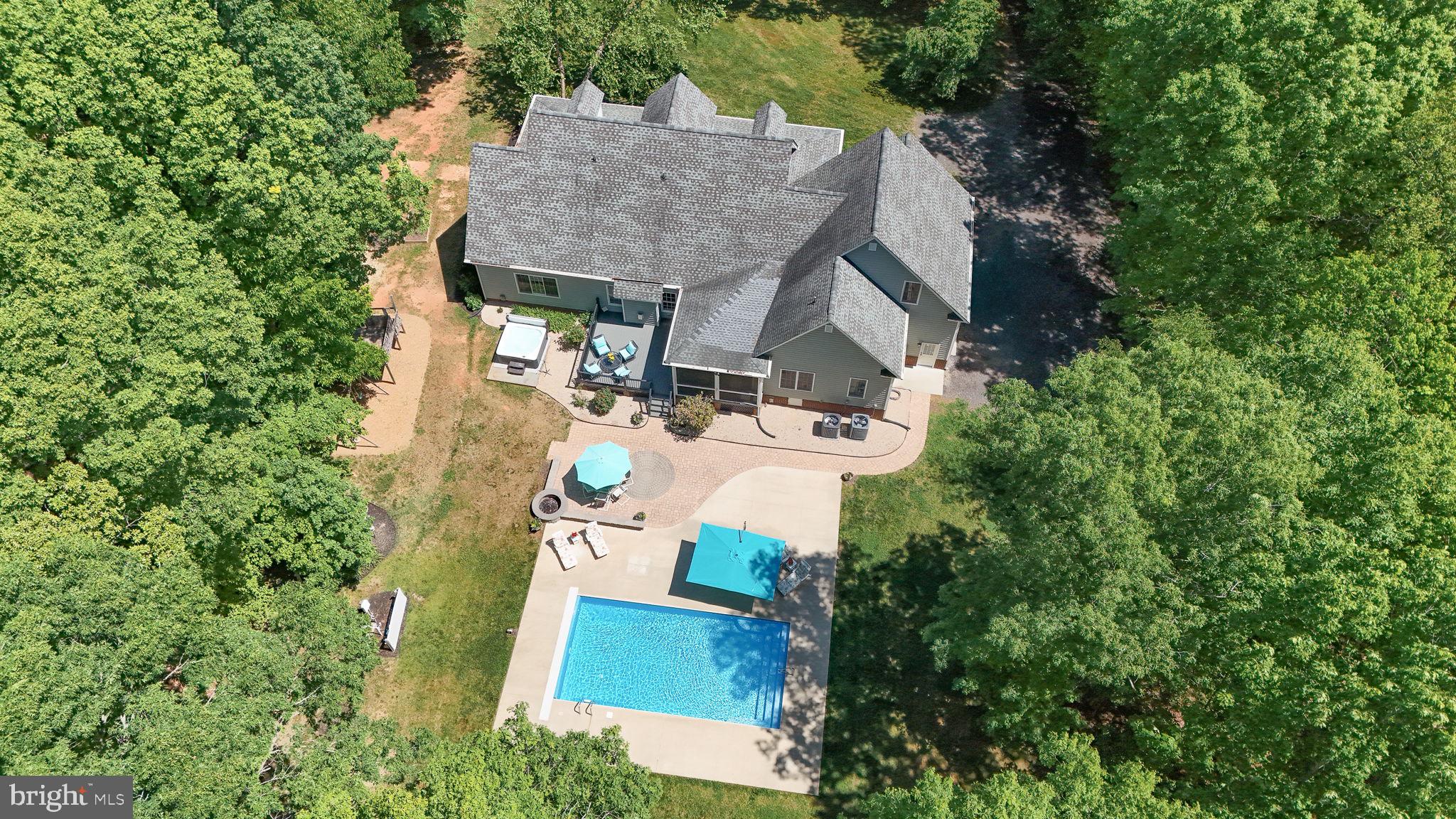 2633 GENITO ROAD