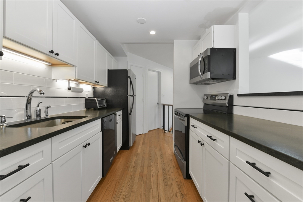 30-34 E Concord St # 20