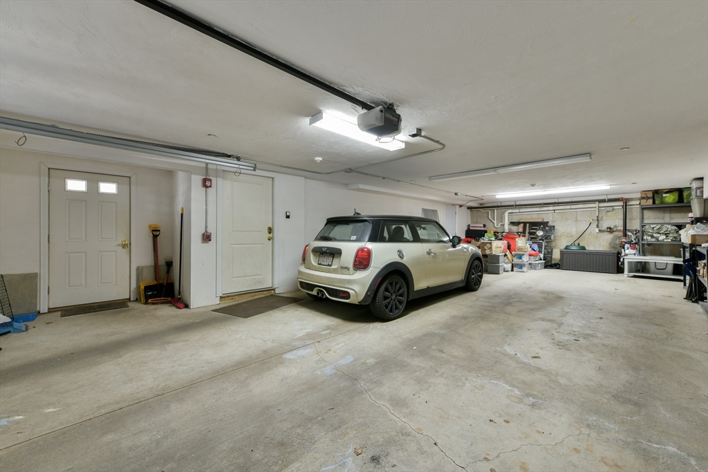 404 W 2nd St # 1
