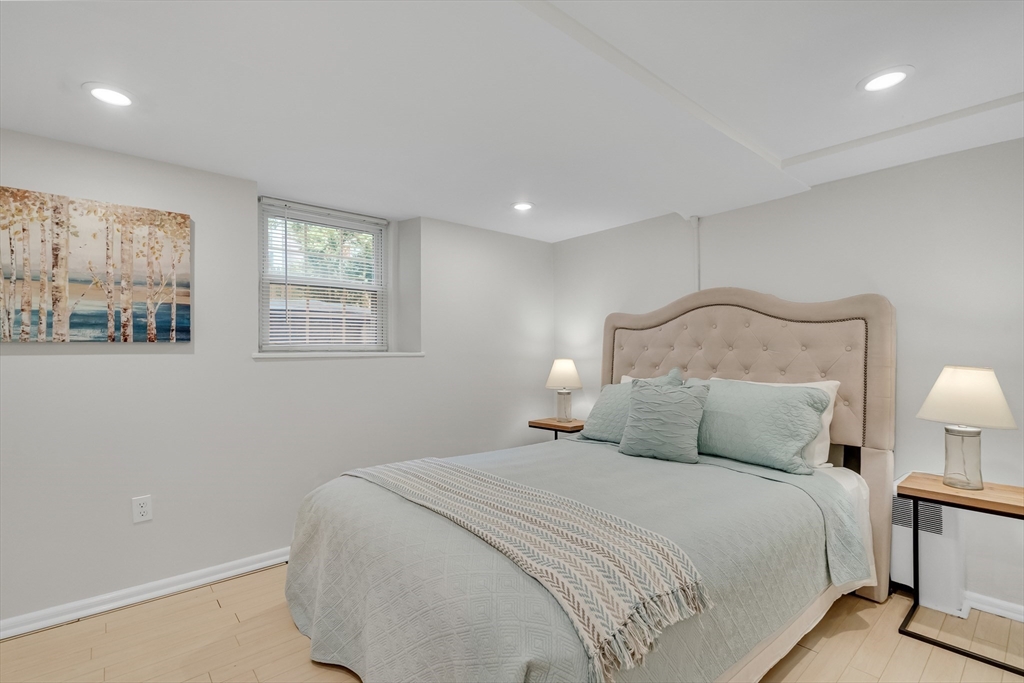 10 Shepard St # 2