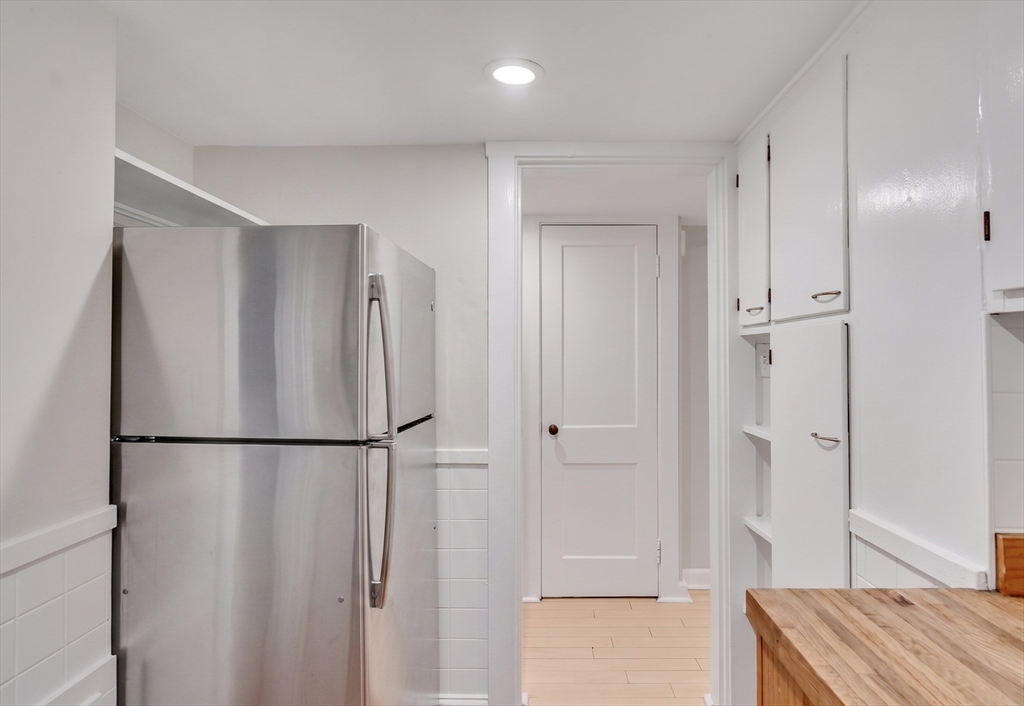 10 Shepard St # 2