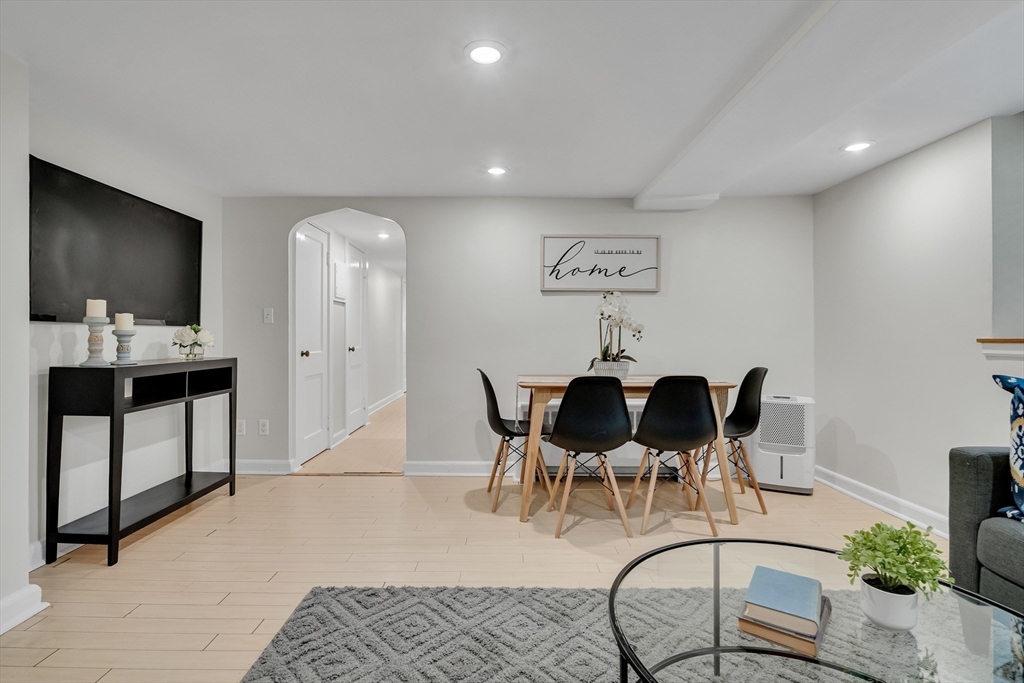 10 Shepard St # 2
