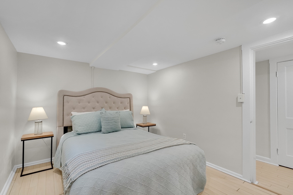 10 Shepard St # 2
