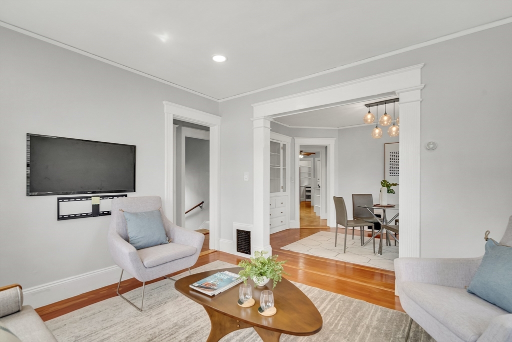 419 Belgrade Ave # 2