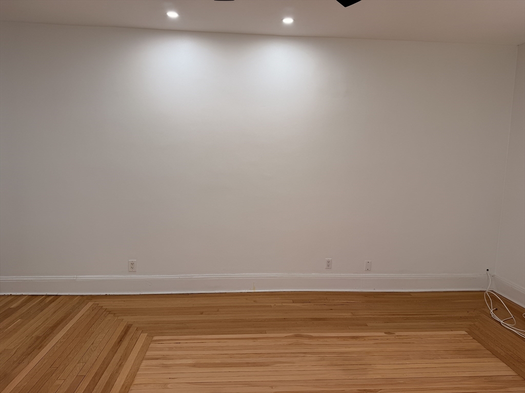 1768 Beacon # 4