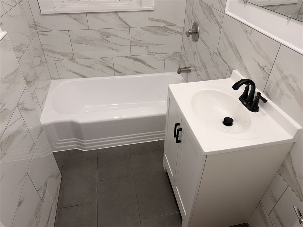 1768 Beacon # 4