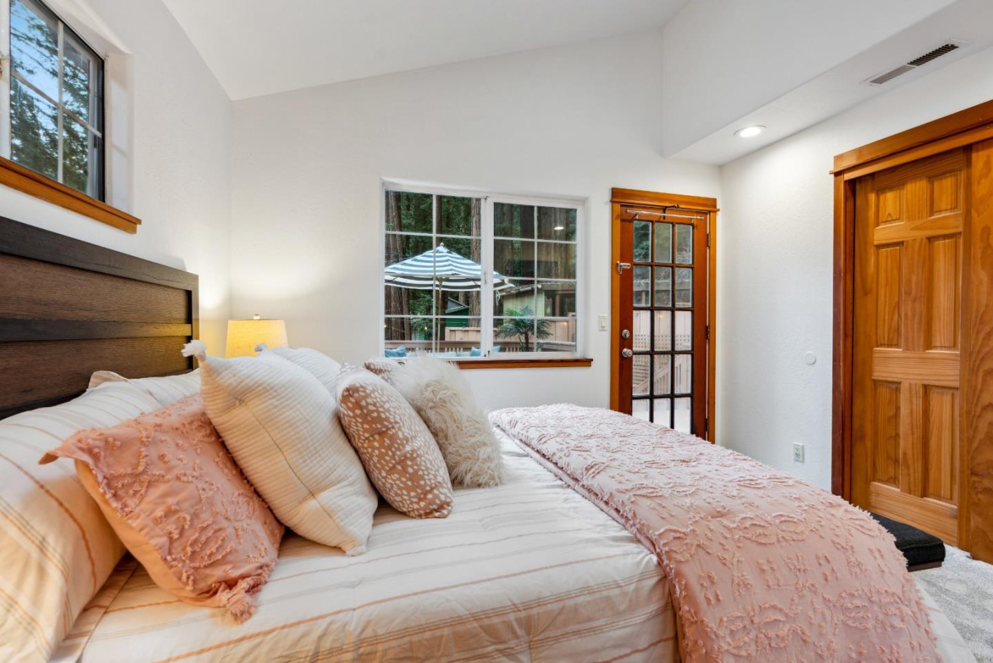 1614 Lockhart Gulch RD