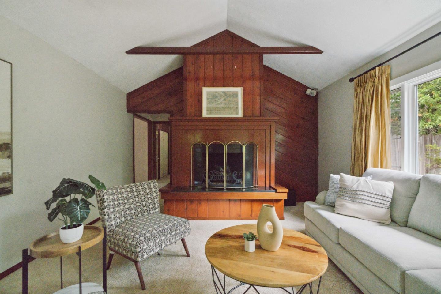 140 Riverview DR