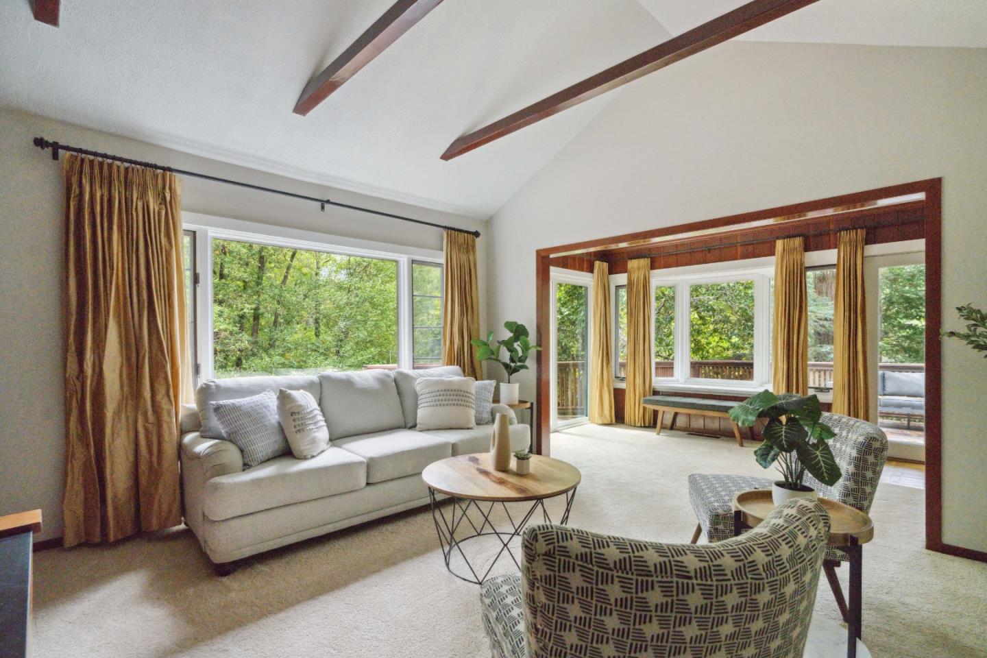 140 Riverview DR