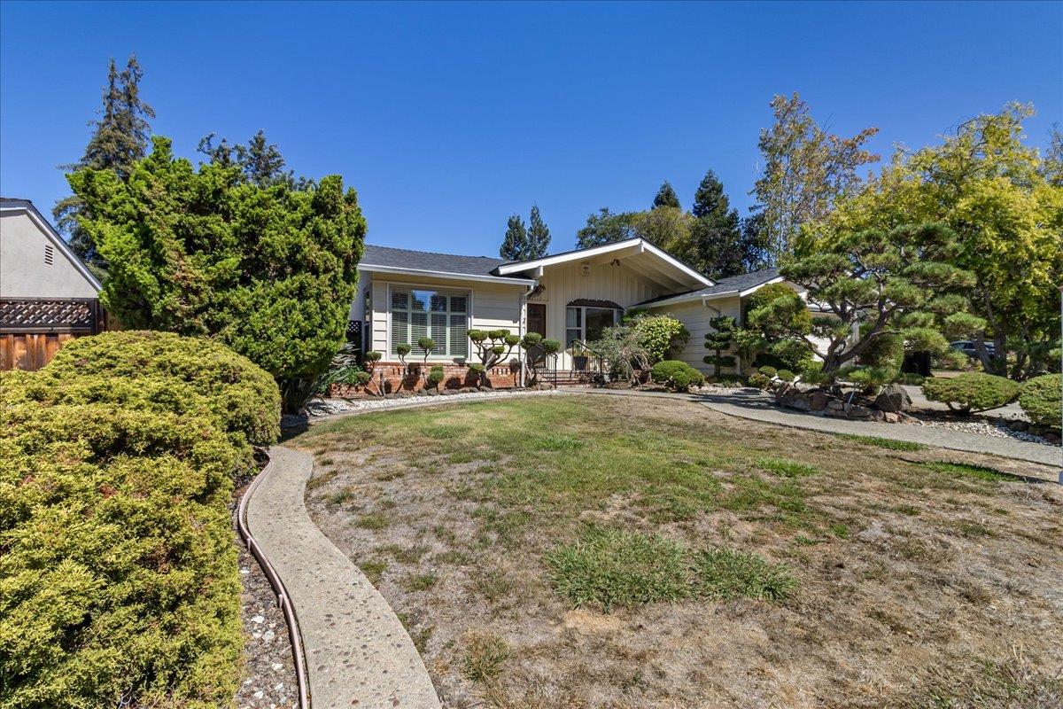 42226 Camino Santa Barbara
