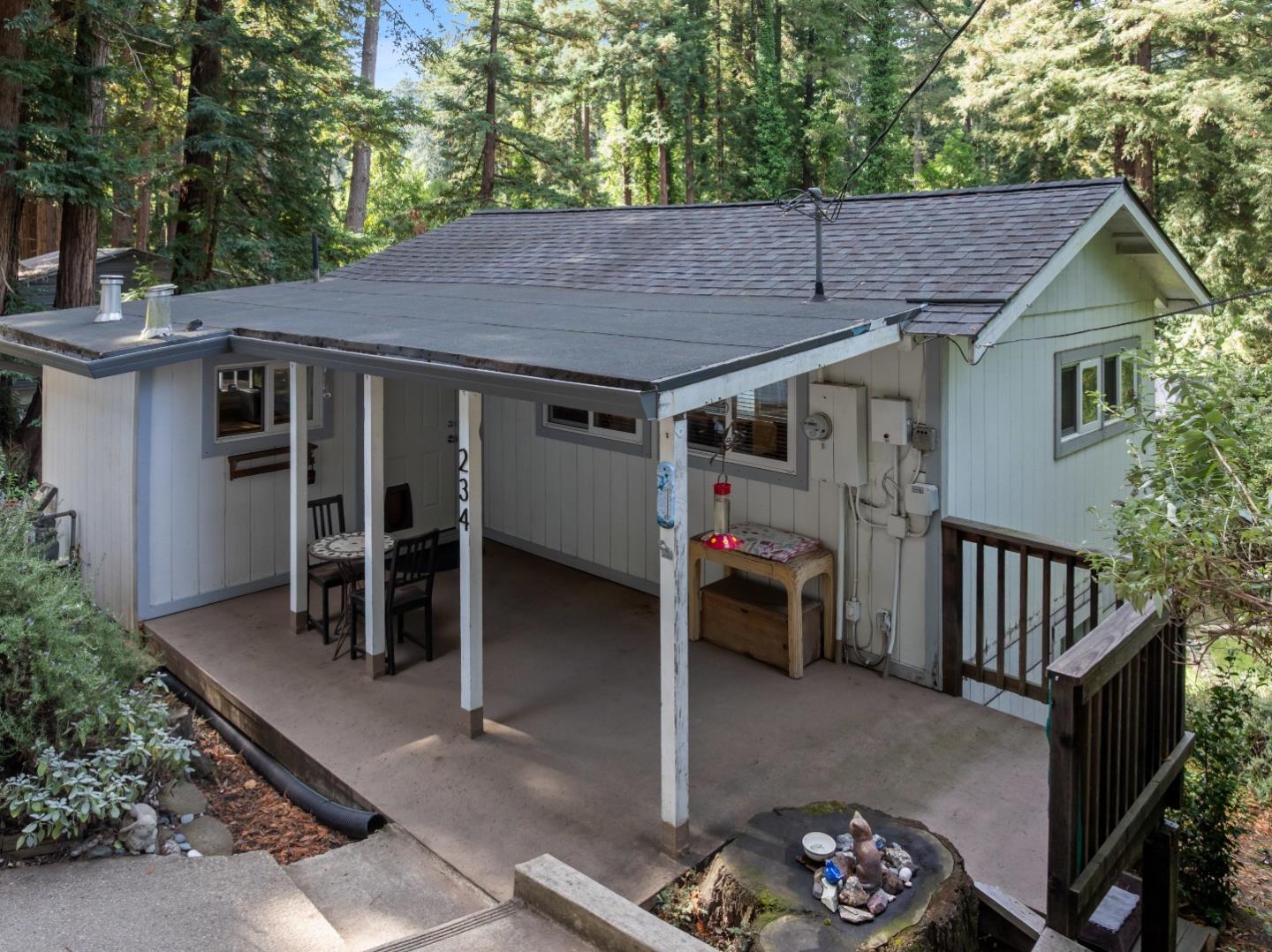 234 Caledonium Avenue