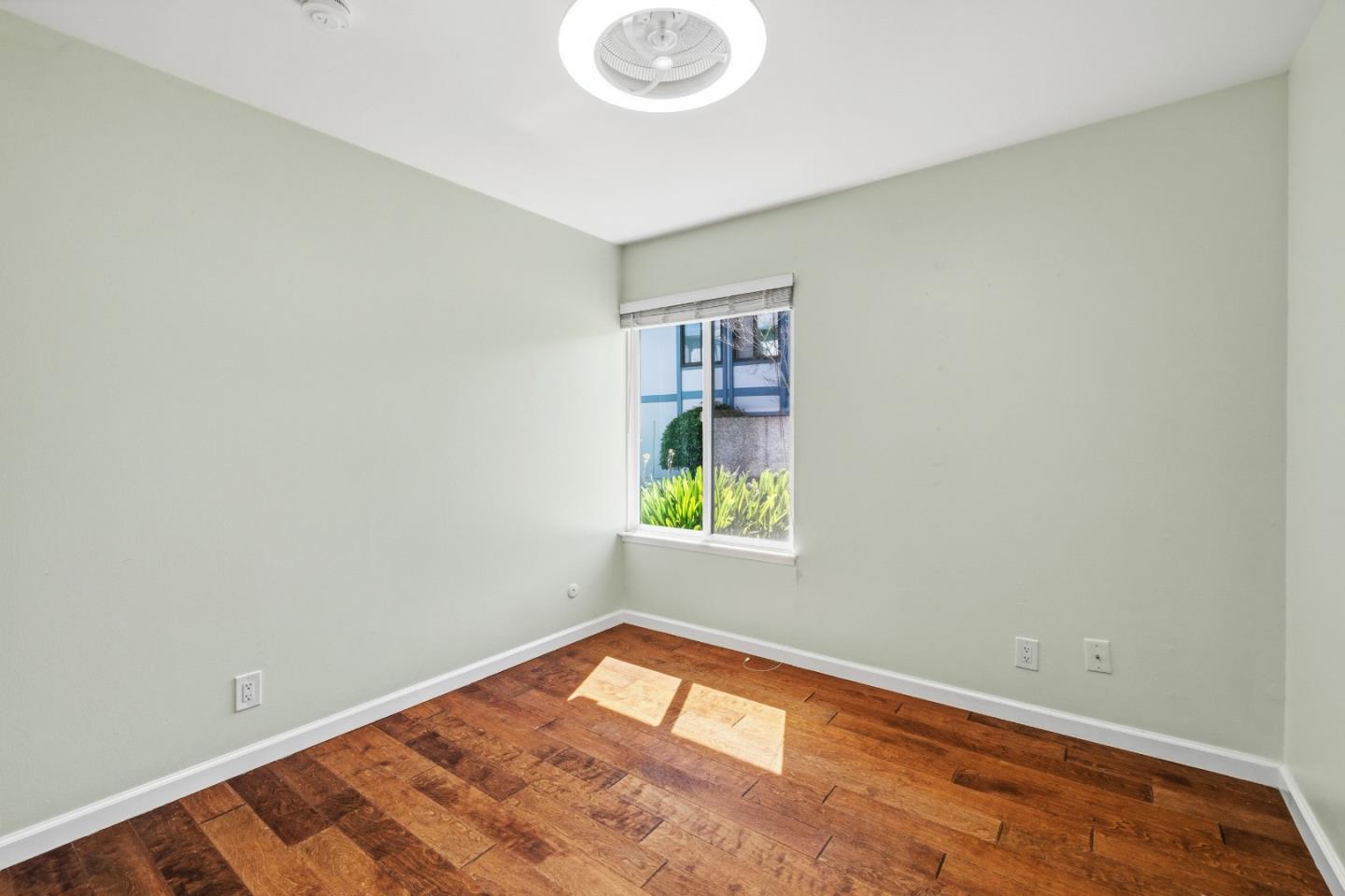 1925 46th Avenue 127